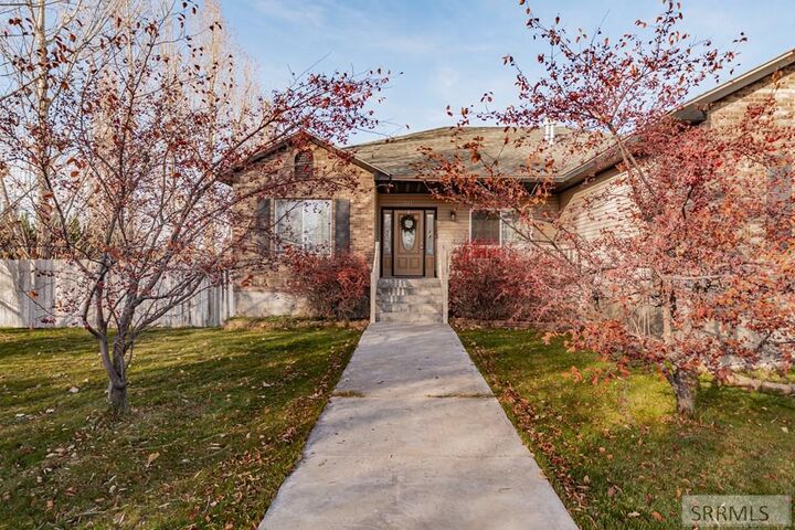 Property Photo:  4115 E 240 N  ID 83442 