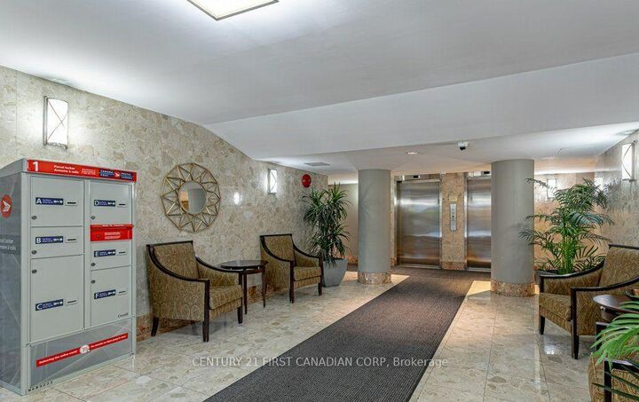 Property Photo:  7 Picton Street 403  ON N6B 3N7 