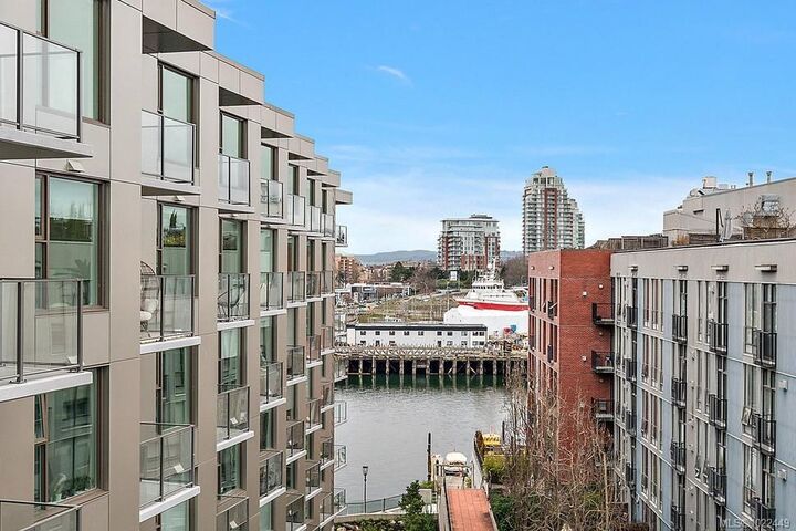 Photo de la propriété:  1628 Store St 807  BC V8W 3K3 