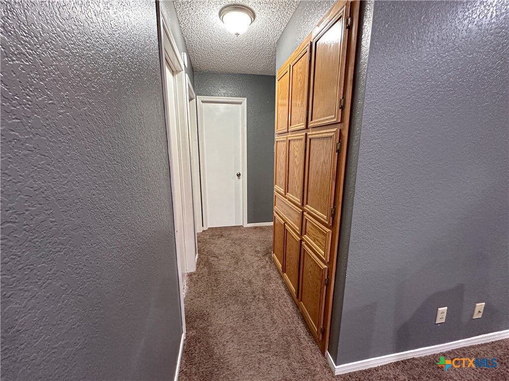 Property Photo: 908 Indian Trail TX 76548
