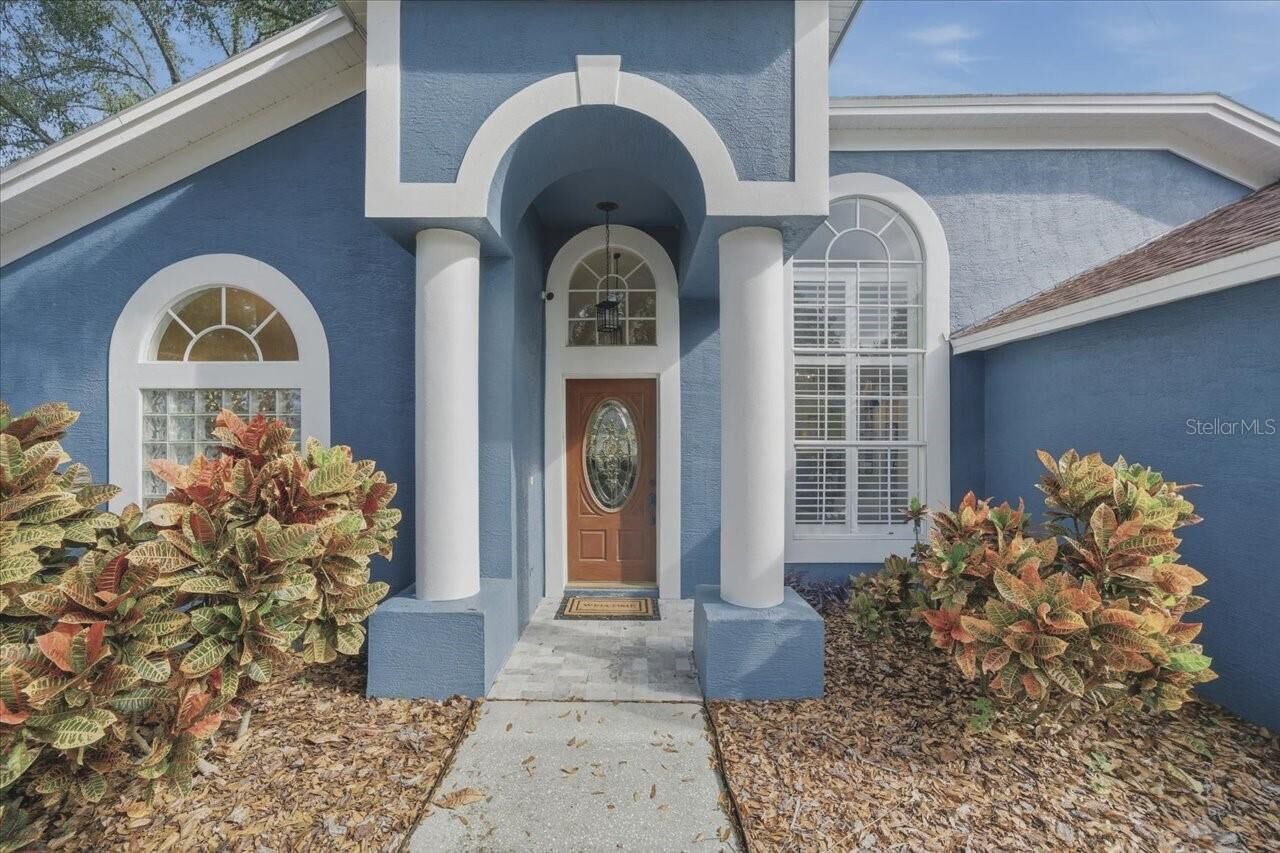 Property Photo:  15207 Arbor Hollow Drive  FL 33556 