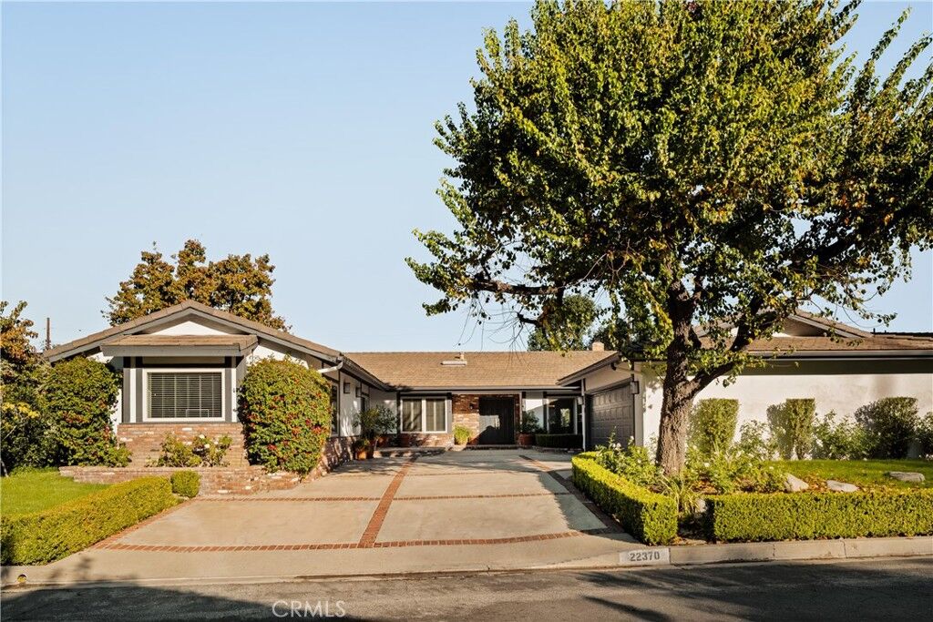 Property Photo:  22370 Algunas Road  CA 91364 