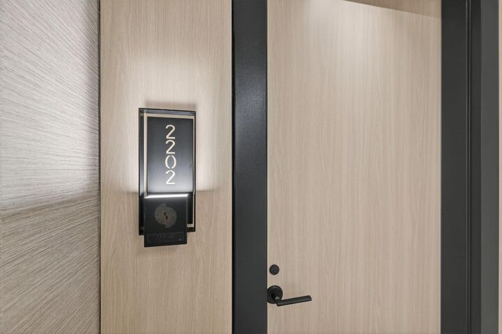 Property Photo: 153 N Seabreeze Boulevard 2202-S FL 33304