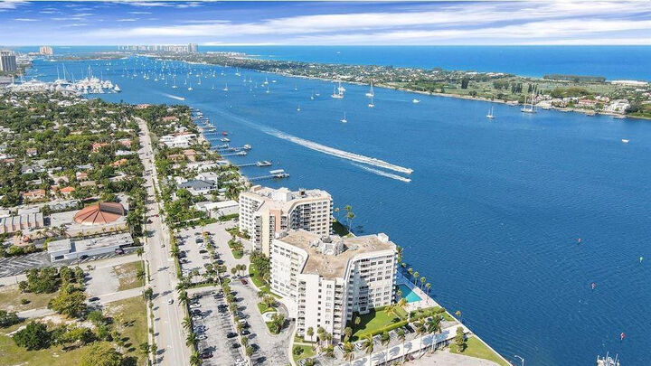 Property Photo:  2600 N Flagler Drive 512  FL 33407 