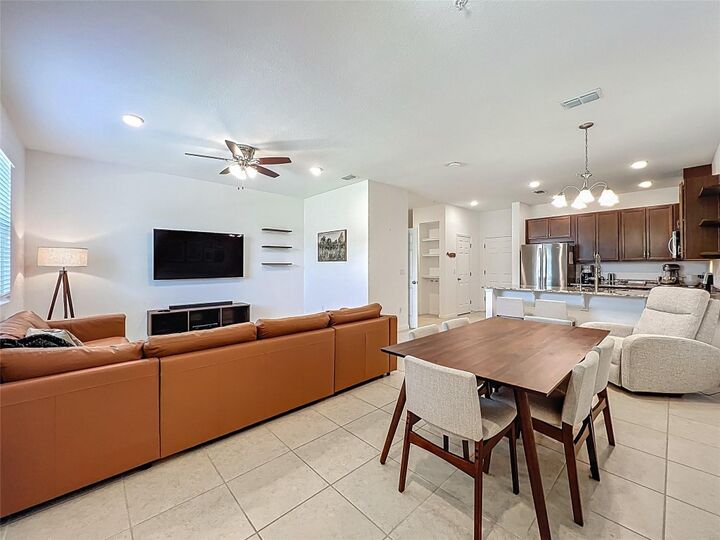 Property Photo: 11785 Tidal Alley FL 32832