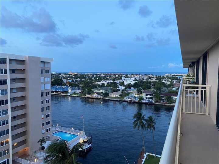 Property Photo:  3100 NE 48th Street 908  FL 33308 