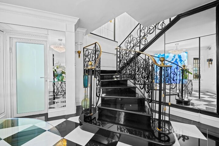 Property Photo: 615 Bayshore Drive 103 FL 33304