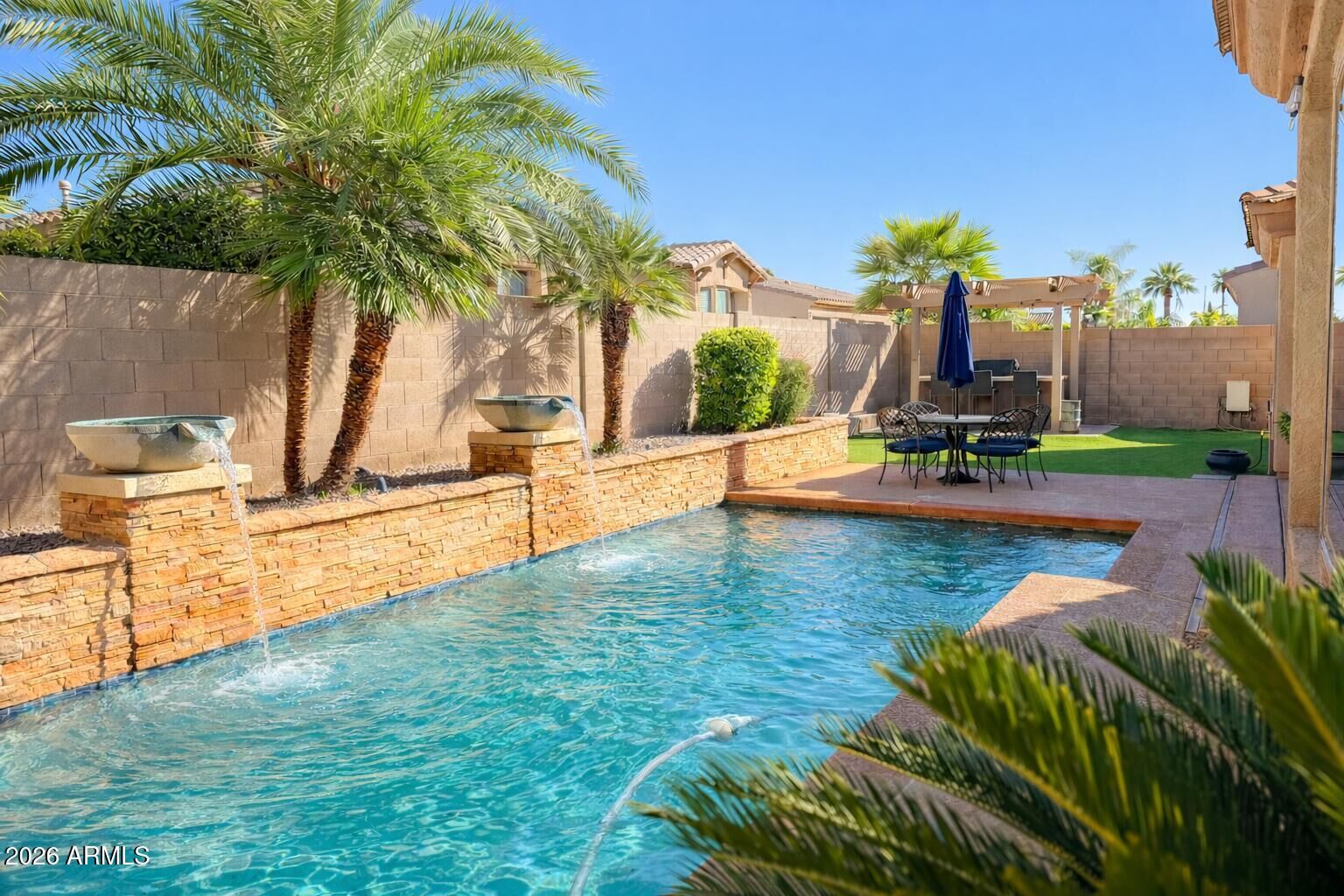 Property Photo:  2537 S Santa Rita Way  AZ 85286 