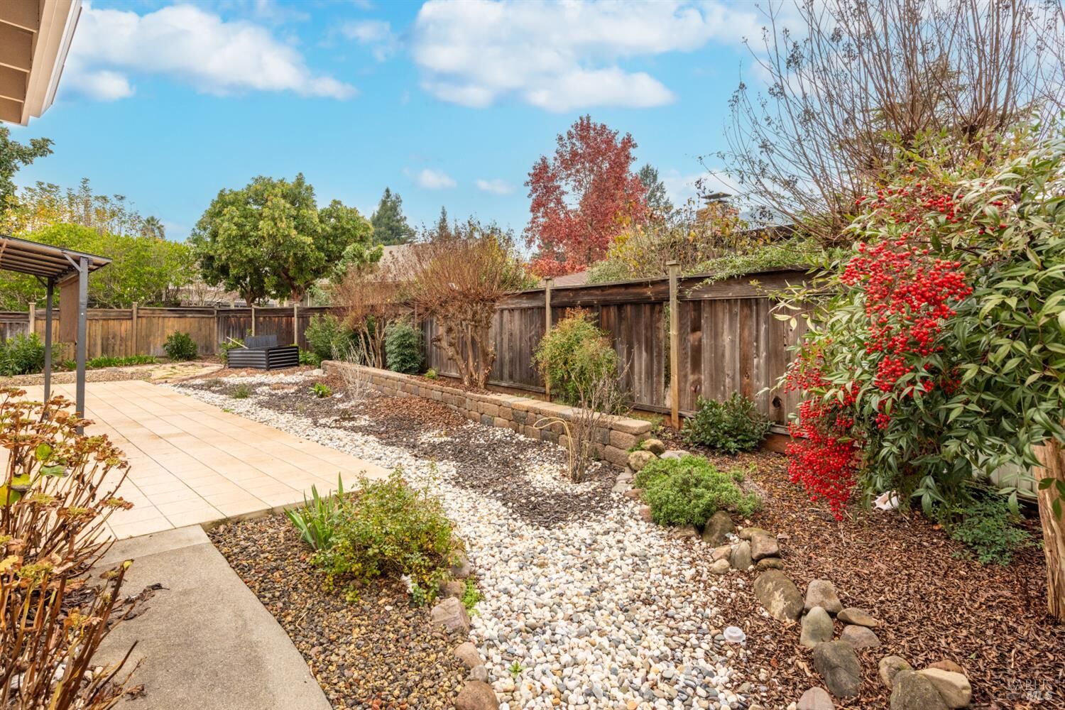 Property Photo:  8853 Oak Trail Court  CA 95409 