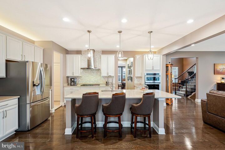 Property Photo:  42206 Bunker Woods Place  VA 20148 