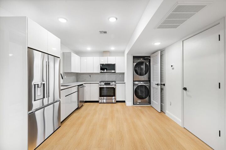 Property Photo: 192 Cambridge Ave 5 NJ 07307