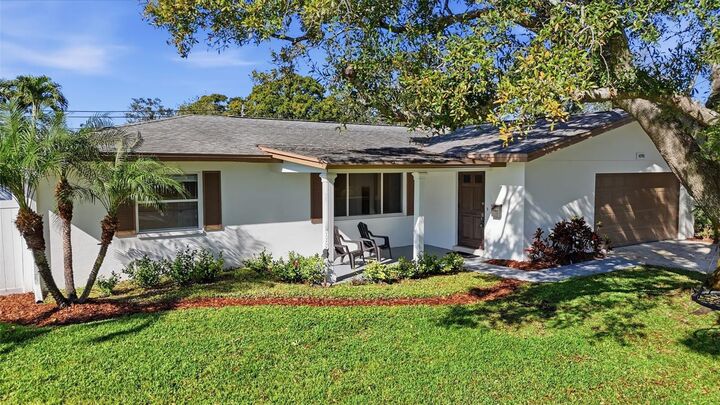 Property Photo:  4090 14th Lane NE  FL 33703 