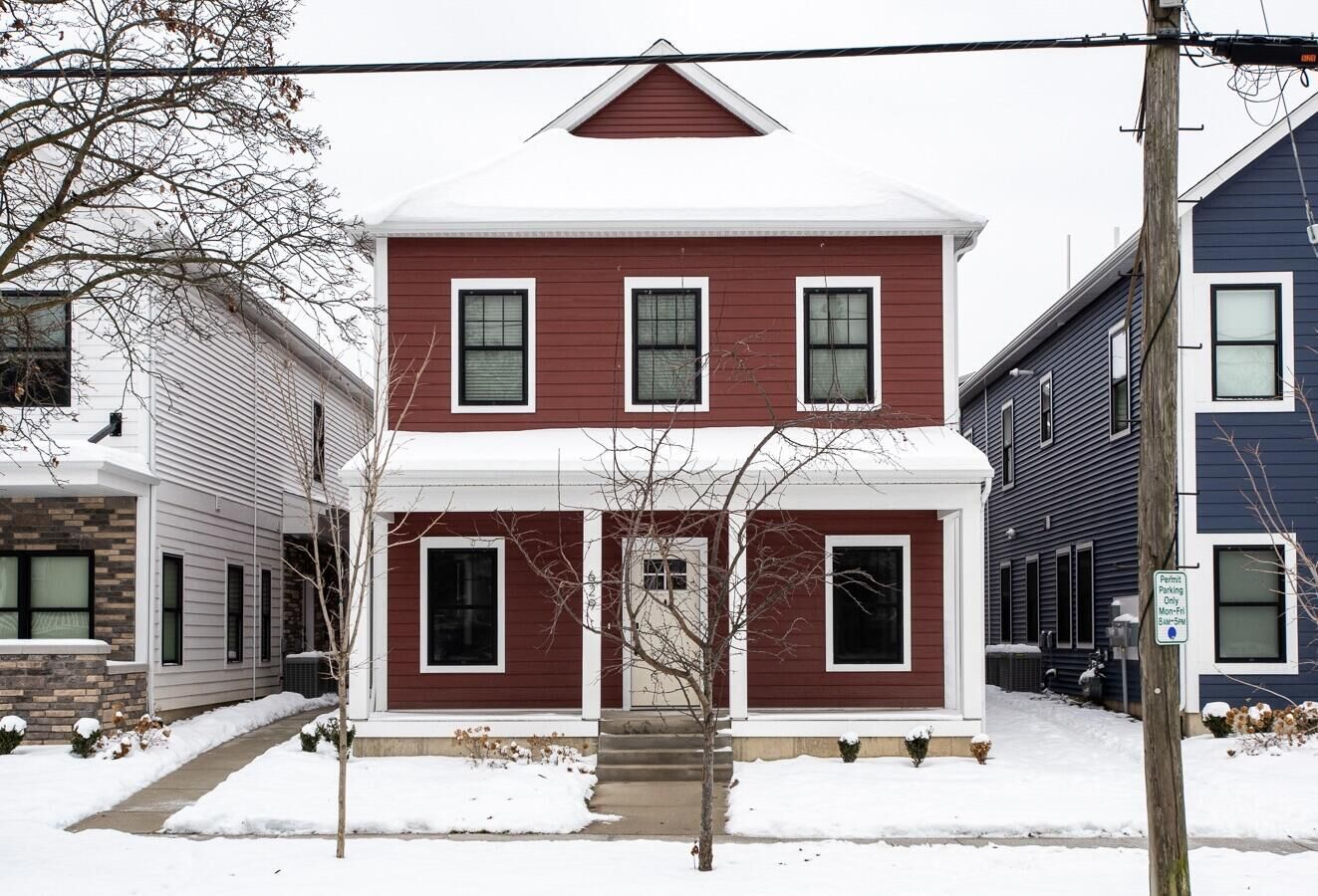 Property Photo:  629 Fairview Avenue NE  MI 49503 