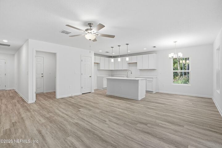 Property Photo:  7857 Pipit Avenue  FL 32219 