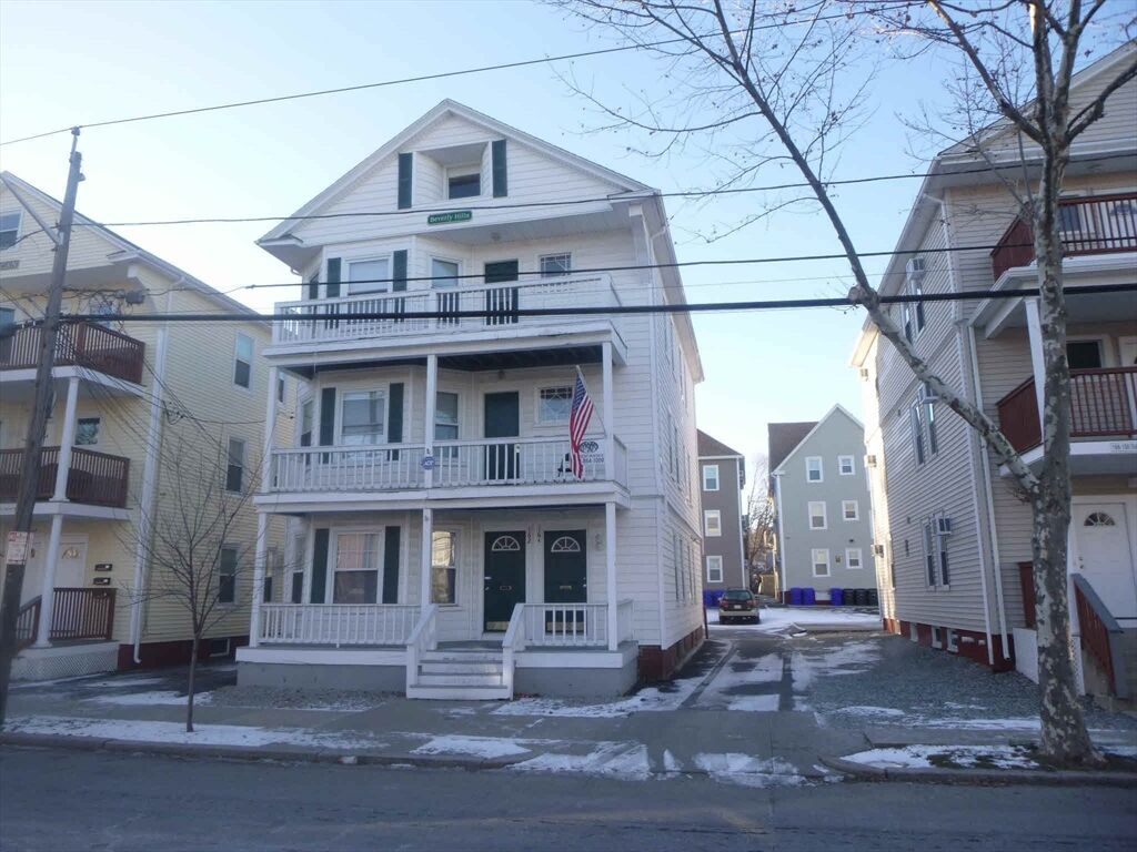 Property Photo:  162-164 Oakland Avenue  RI 02908 