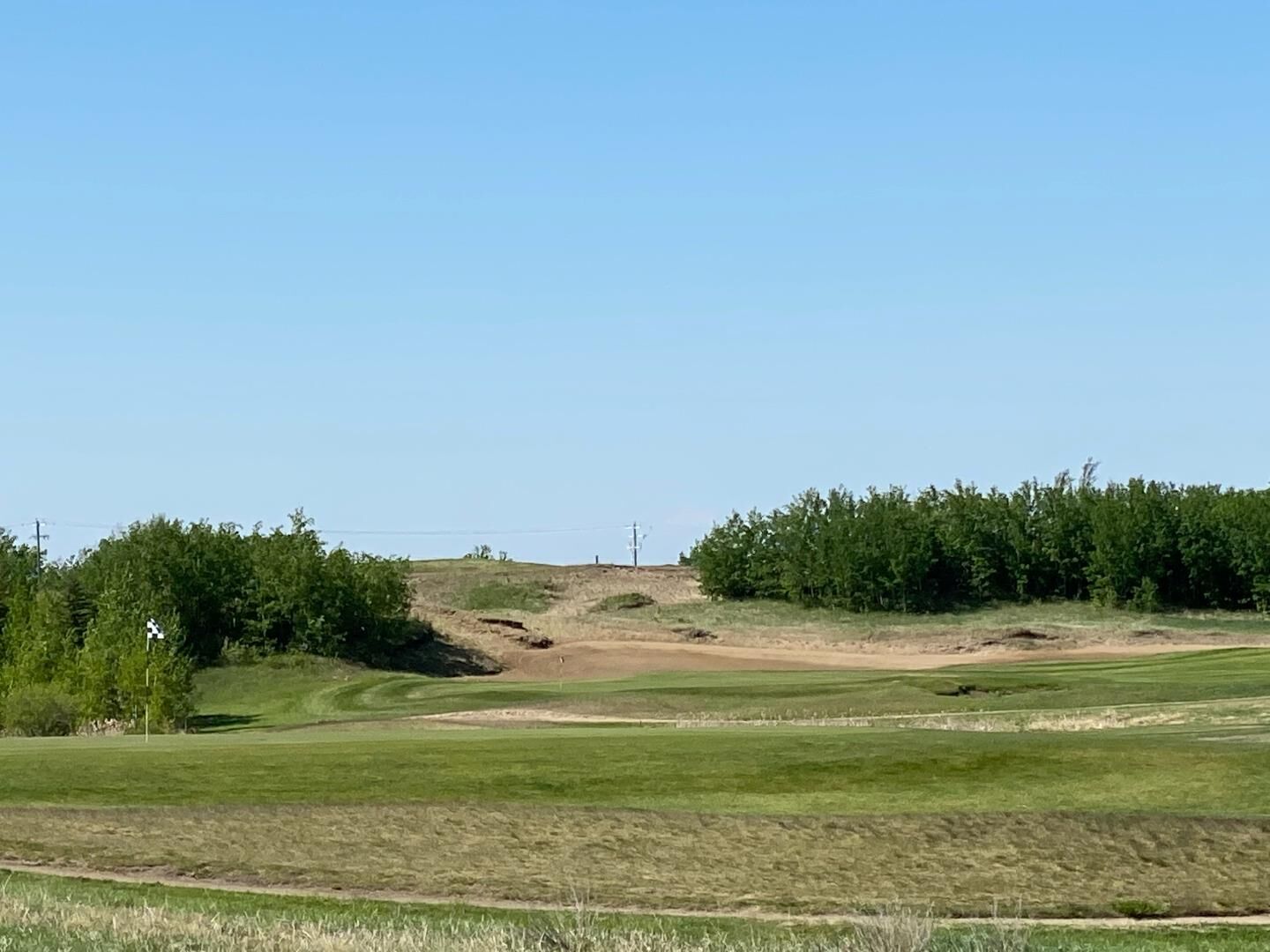 Property Photo: 402 Sand Hills Drive AB T4J 1R3