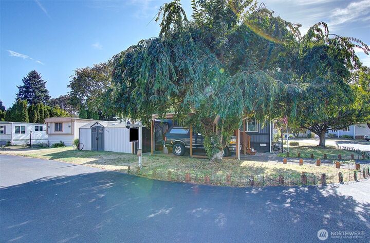 Property Photo:  5404 NE 121st Avenue 59  WA 98682 