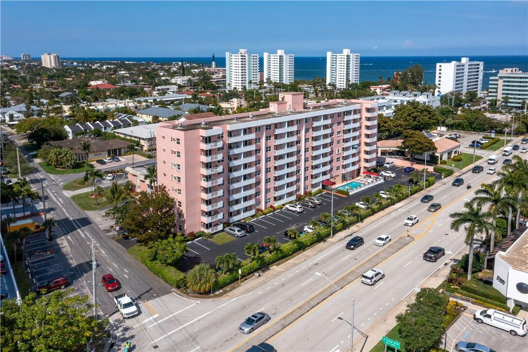 Property Photo: 3201 NE 14th St Causeway 301 FL 33062
