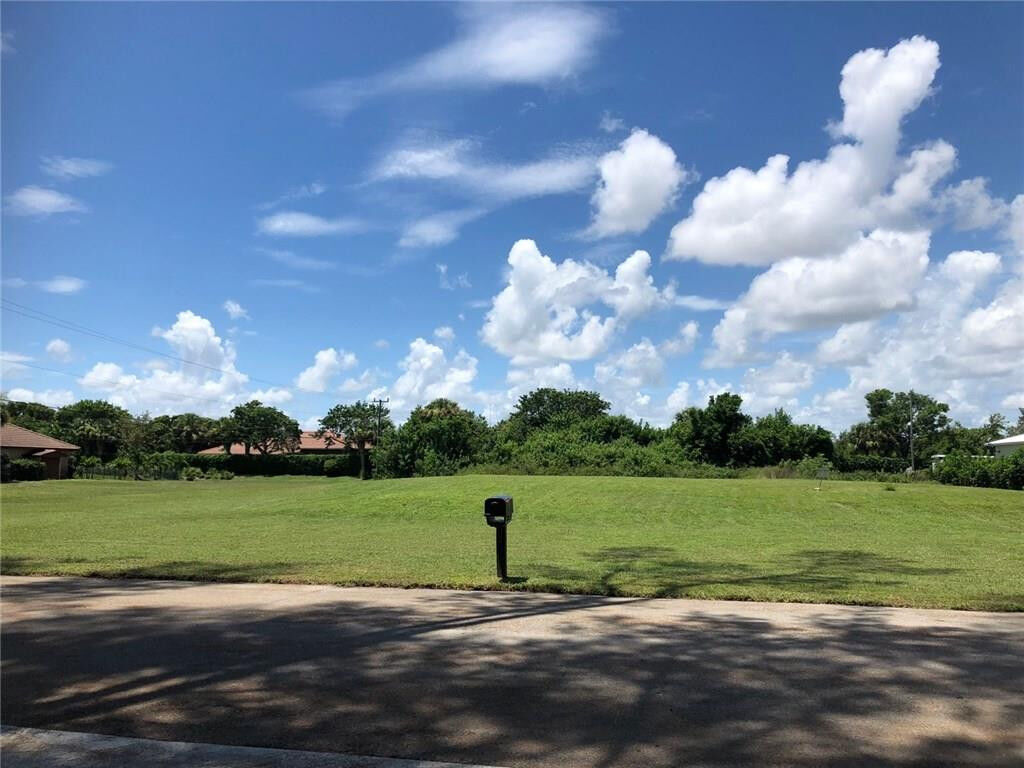 Property Photo:  10413 W Tara Blvd  FL 33437 