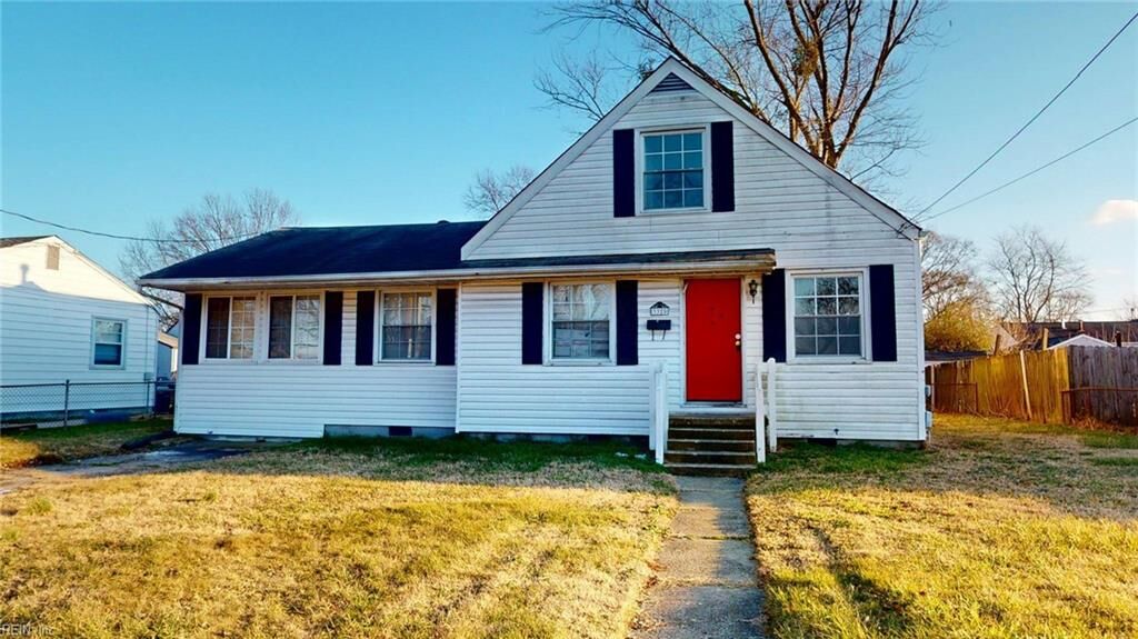 Property Photo:  3325 Greenwood Dr  VA 23666 