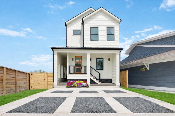 Property Photo:  3520 Castor Street A B  TX 77022 