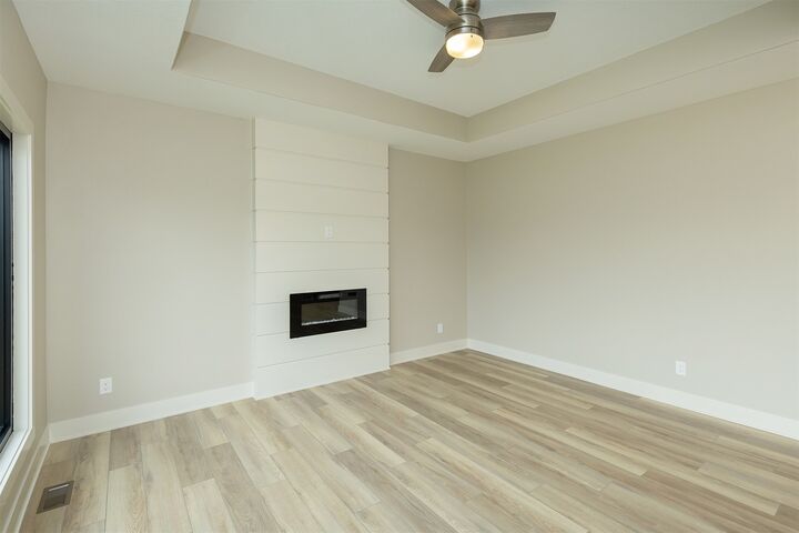 Property Photo:  6633 River Bend Drive  IA 50131 