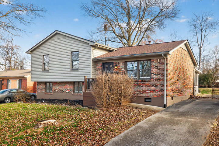 Property Photo:  3728 Temple Drive  KY 40517 