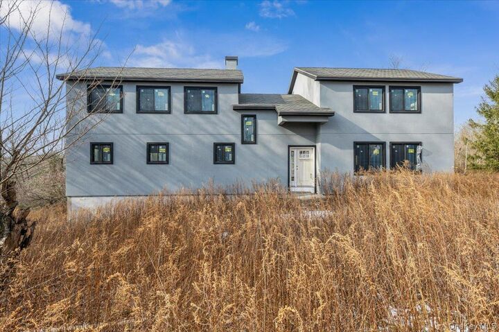 Property Photo:  256 Smith Ridge Road  NY 10590 