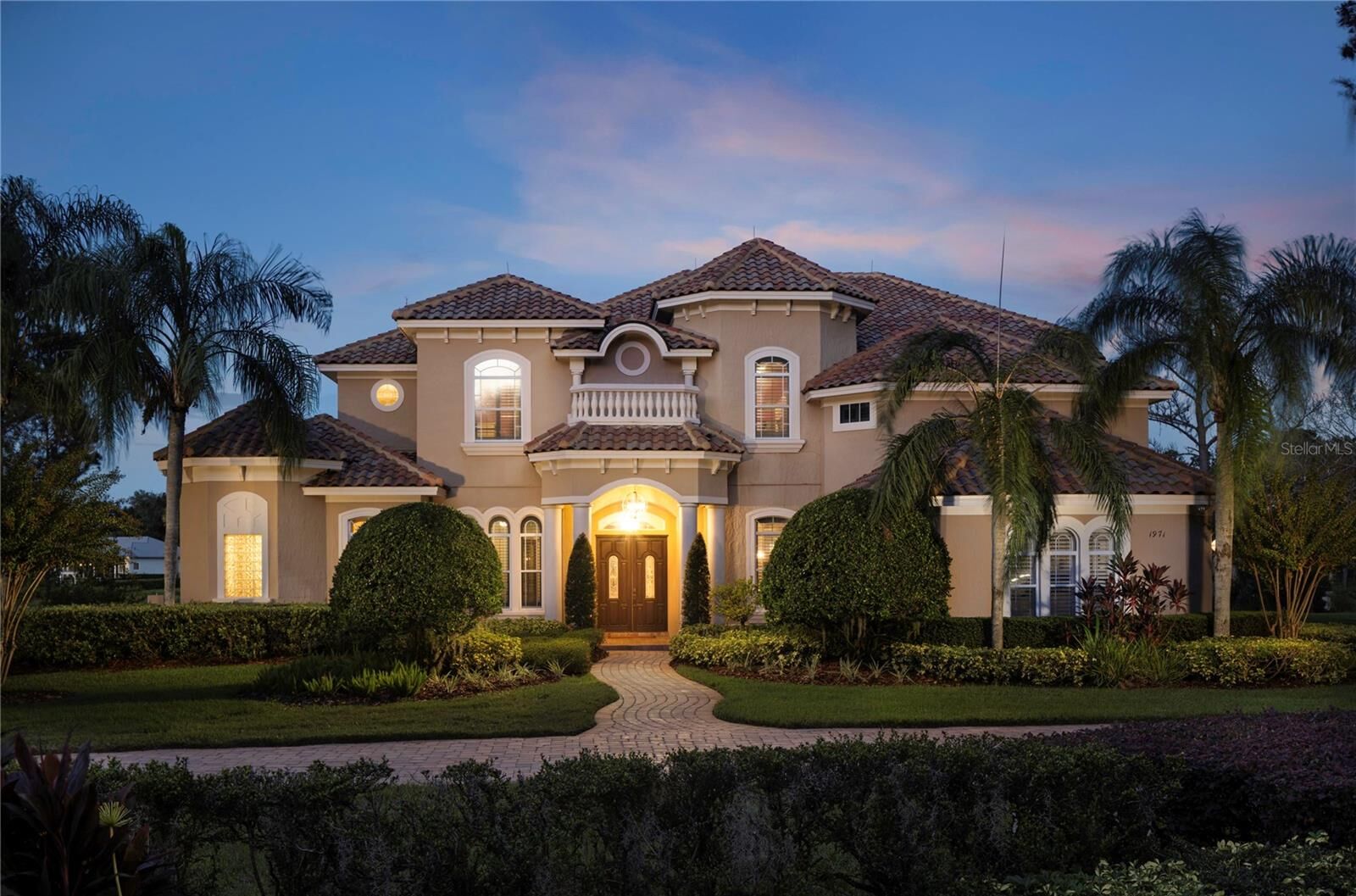 Property Photo:  1971 Lake Markham Preserve Trail  FL 32771 