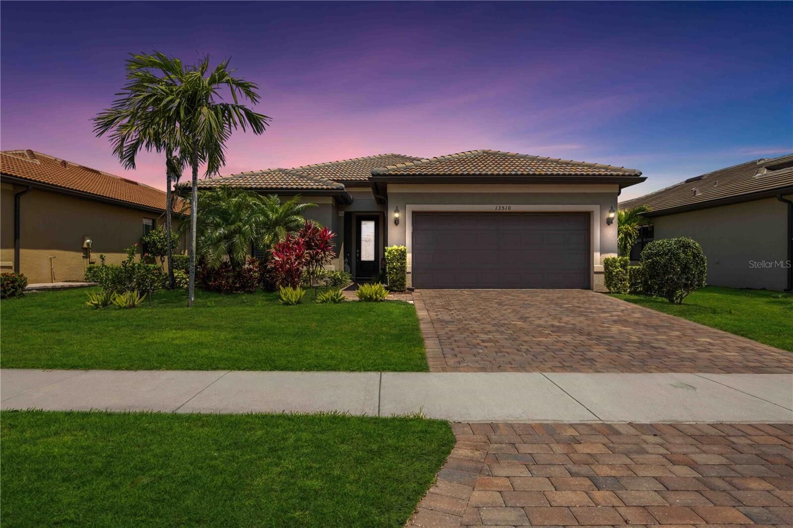 Property Photo:  13510 Esposito Street  FL 34293 