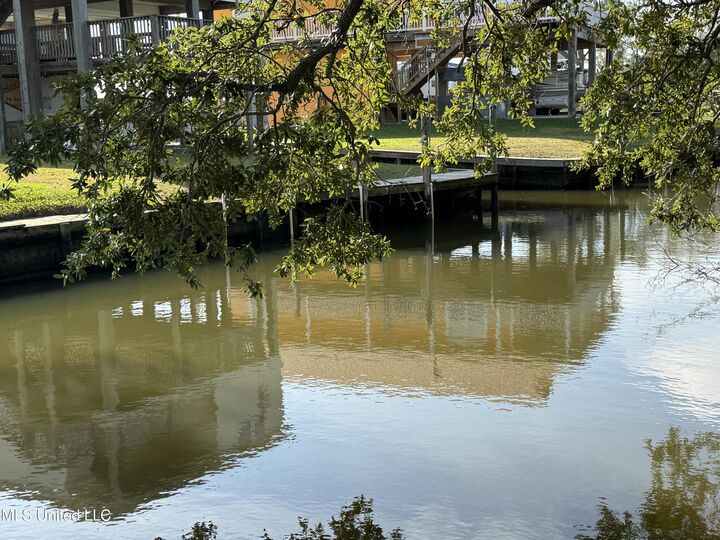 Property Photo:  125 Edith Drive  MS 39520 