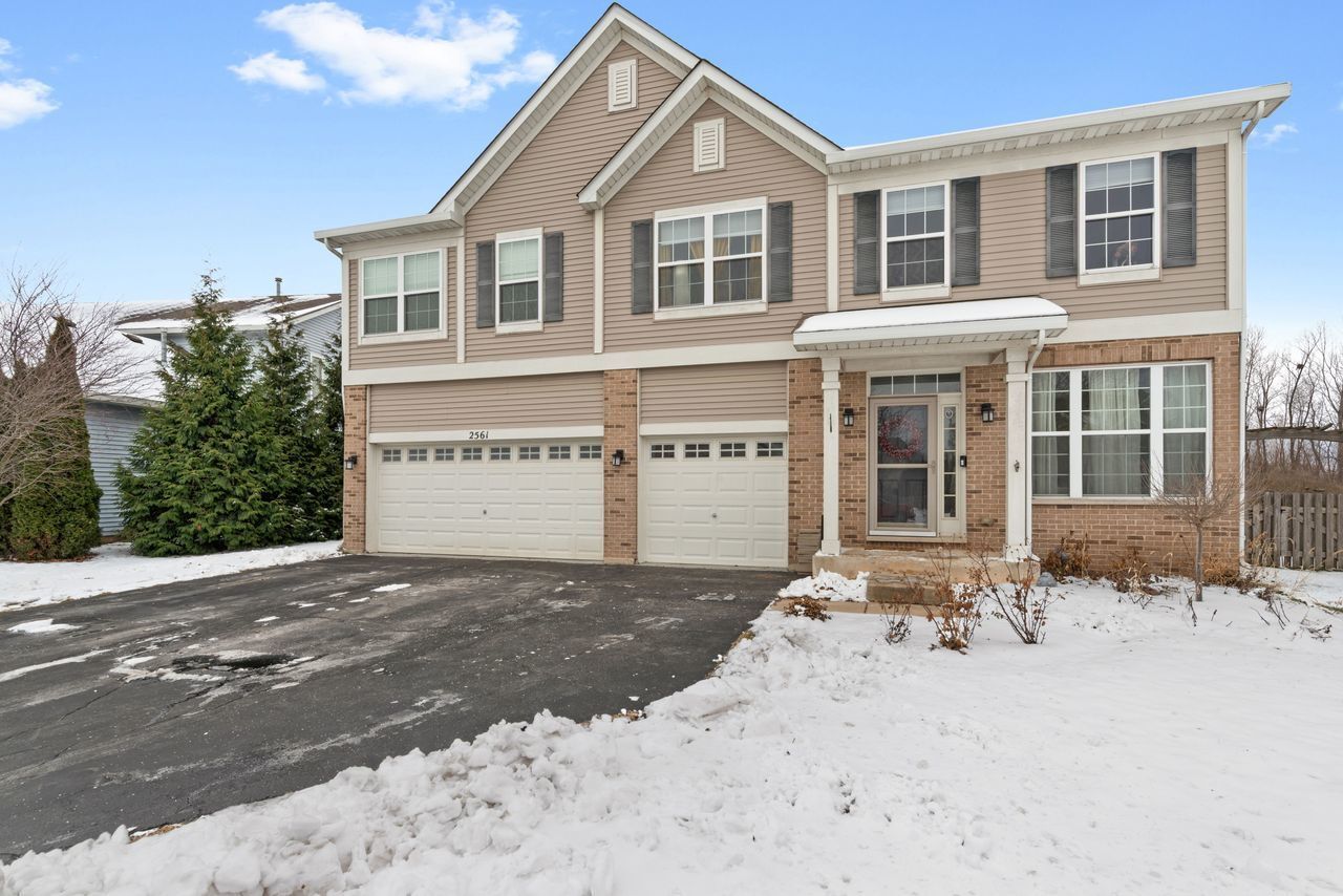 Property Photo:  2561 Hennig Road  IL 60140 