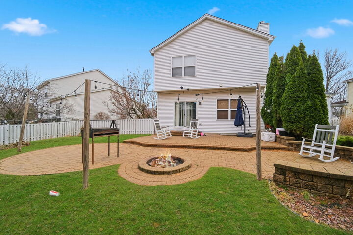 Property Photo:  1820 Bluestem Circle  IL 60504 