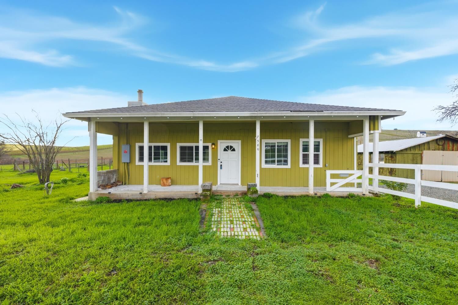 Property Photo:  7580 Latrobe Road  CA 95682 