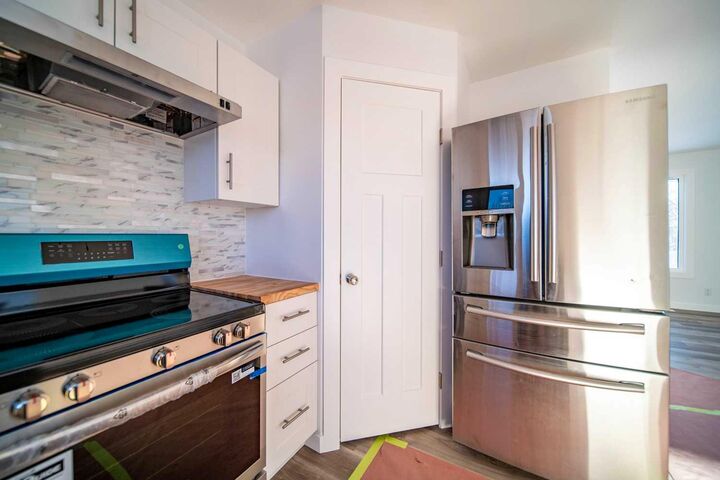 Property Photo:  226 5 Avenue  AB T9W 1A8 