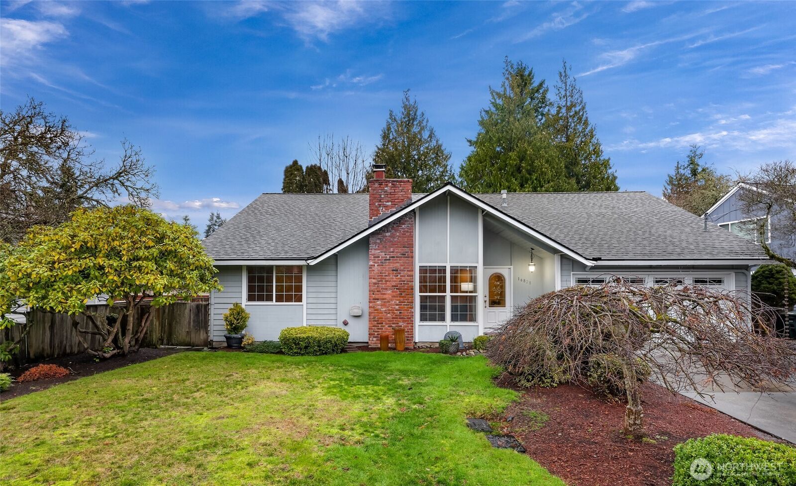 Property Photo:  16828 NE 18th Street  WA 98008 