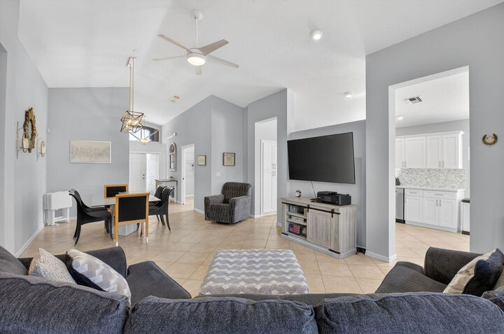 Property Photo:  11593 Pallas Drive  FL 33437 