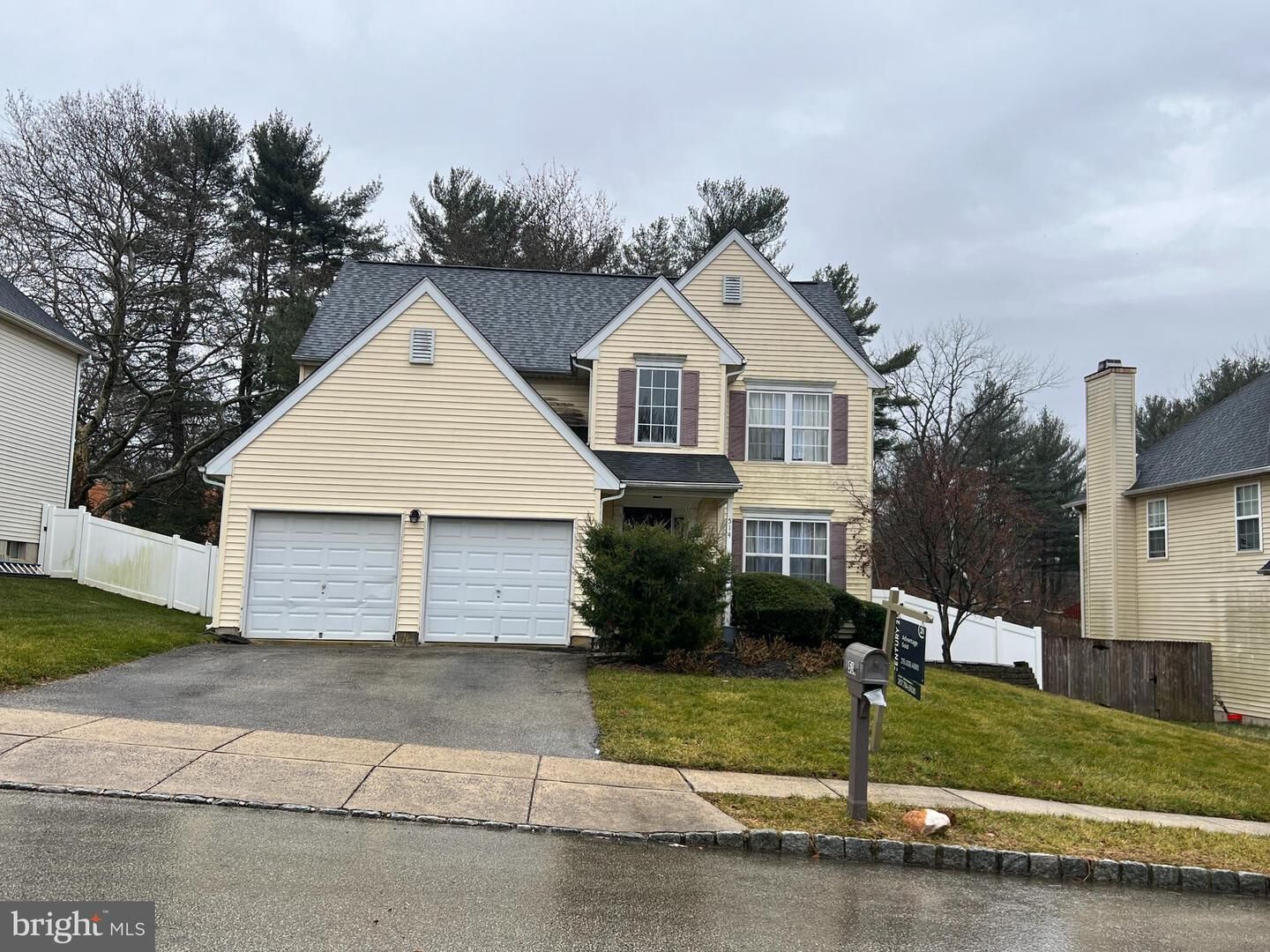 Property Photo:  514 Lantern Lane  PA 19128 