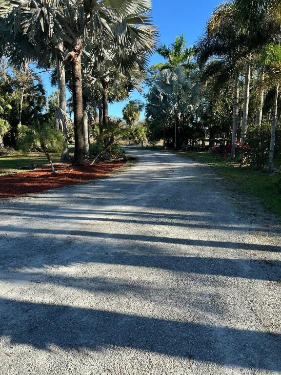 Property Photo:  16684 62nd Road N  FL 33470 