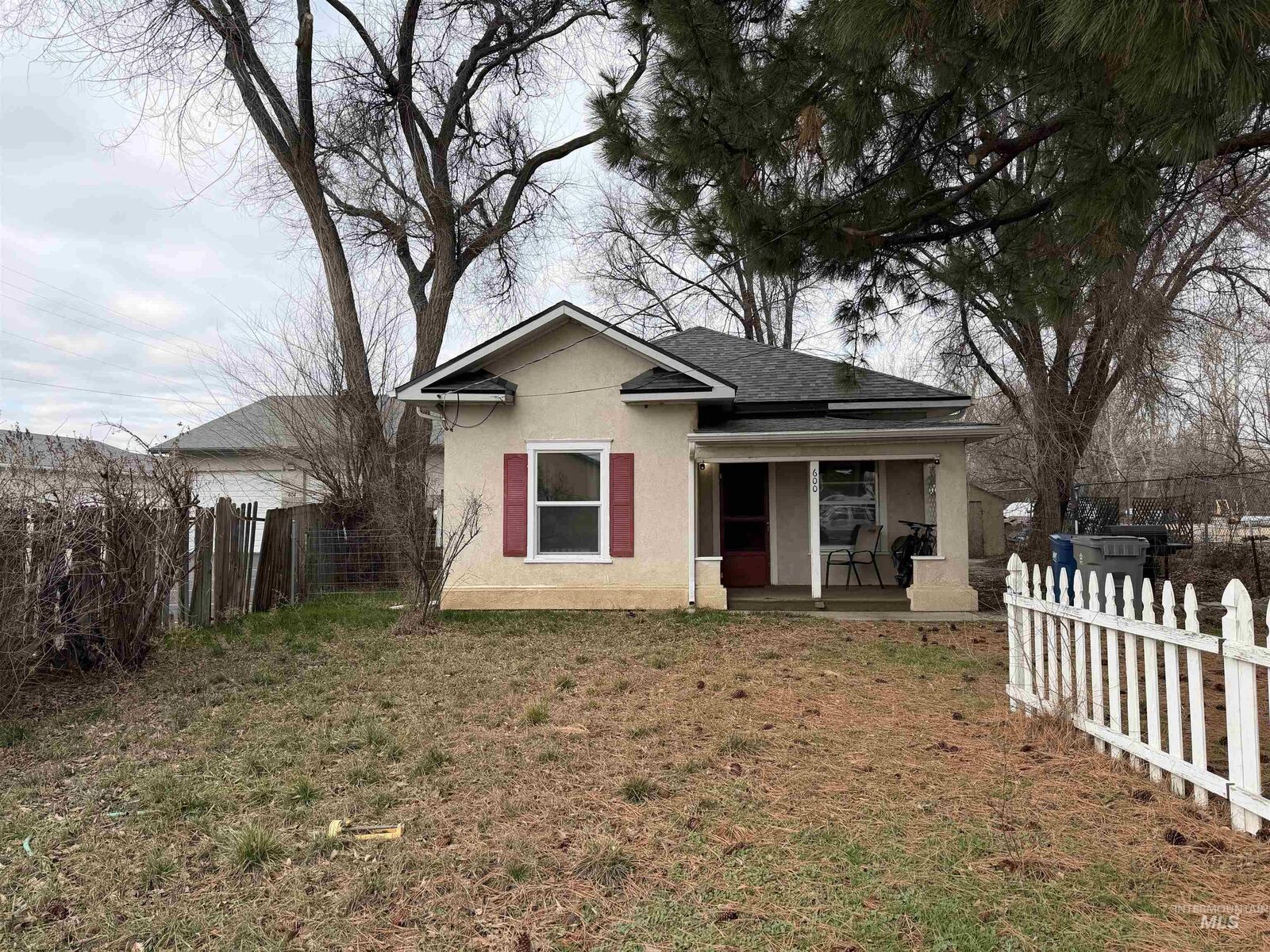 Property Photo:  600 E. 44th St.  ID 83714 