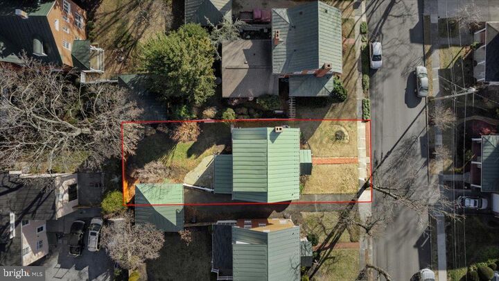 Property Photo:  330 W Cecil Street  VA 22601 