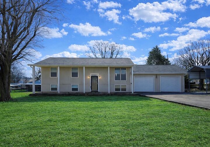 Property Photo:  54 Riviera Blvd  GA 30705 