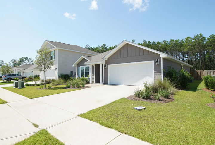 Property Photo:  334 This Way  FL 32439 