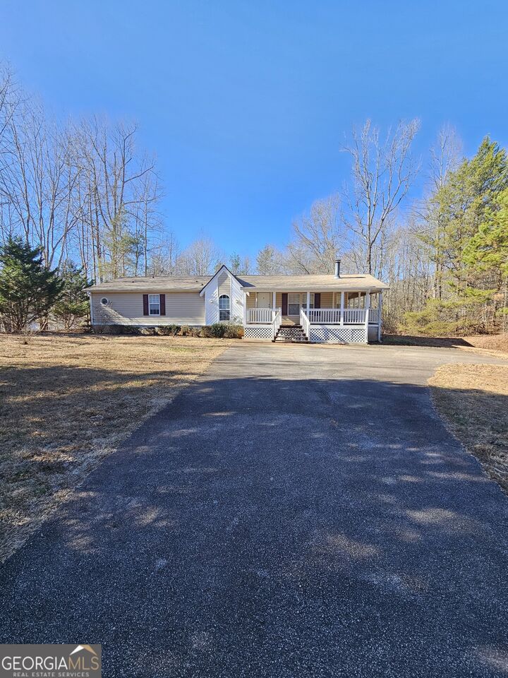 Property Photo:  141 Friar Tuck Trail N  GA 30564 