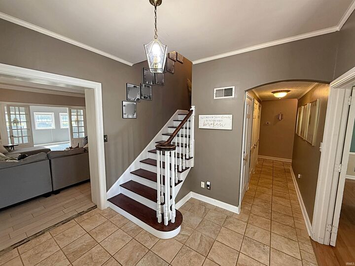 Property Photo:  4 Apraw Road  IN 47501 