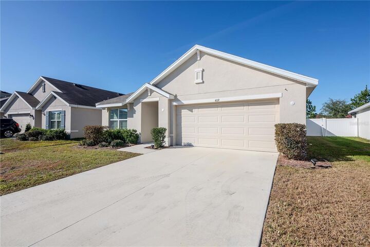 Property Photo:  4119 Autumn Amber Drive  FL 34609 