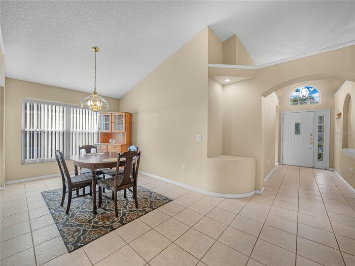Property Photo:  2235 Hunters Greene Drive  FL 33810 