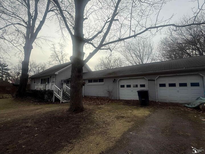 Property Photo:  8055 George Street  MI 48144 