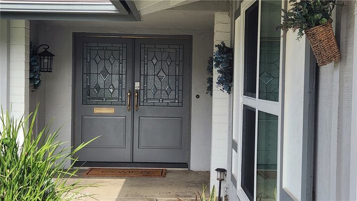 Property Photo:  8803 Hummingbird Avenue  CA 92708 