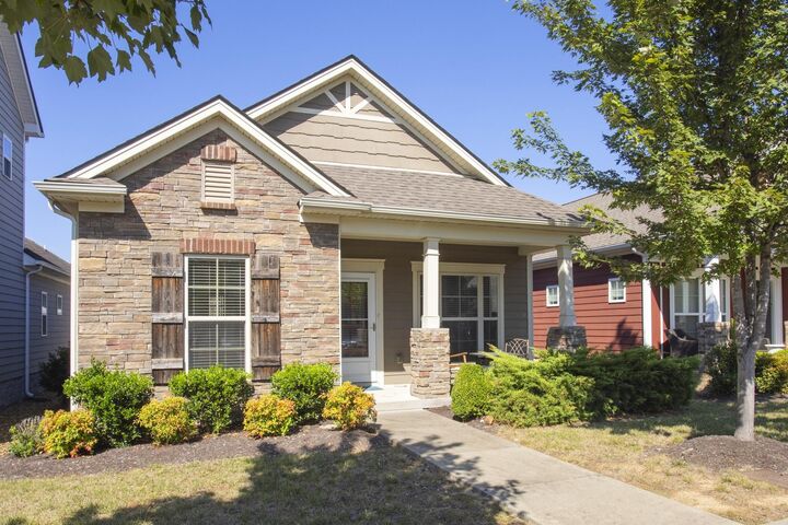 Property Photo:  1123 Frewin St  TN 37135 